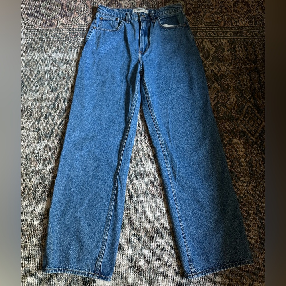 Abercrombie Women’s Blue Jeans